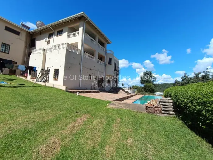 6 Bedroom House for Sale in Philadelphia, Harare
