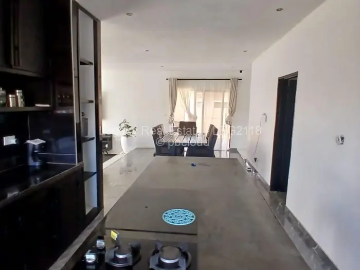 4 Bedroom House for Sale in Sandton Park, Harare