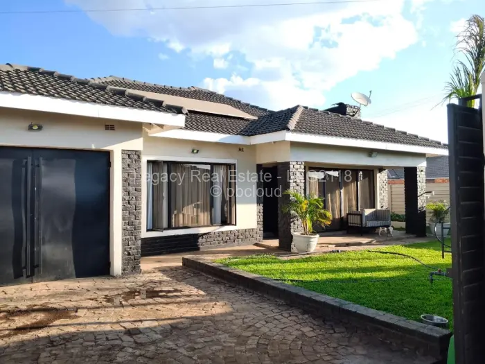 4 Bedroom House for Sale in Sandton Park, Harare
