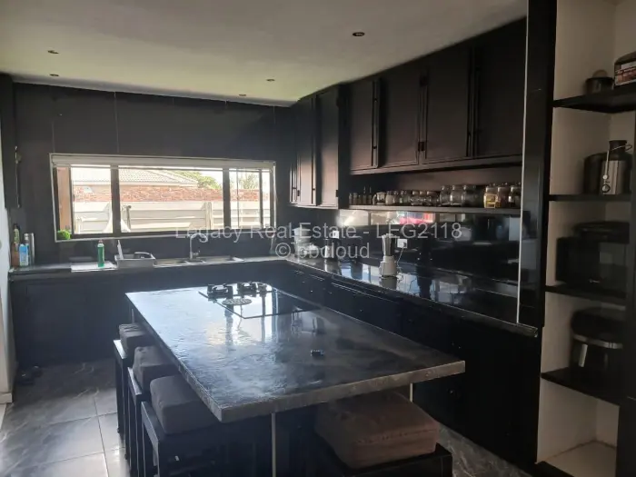 4 Bedroom House for Sale in Sandton Park, Harare