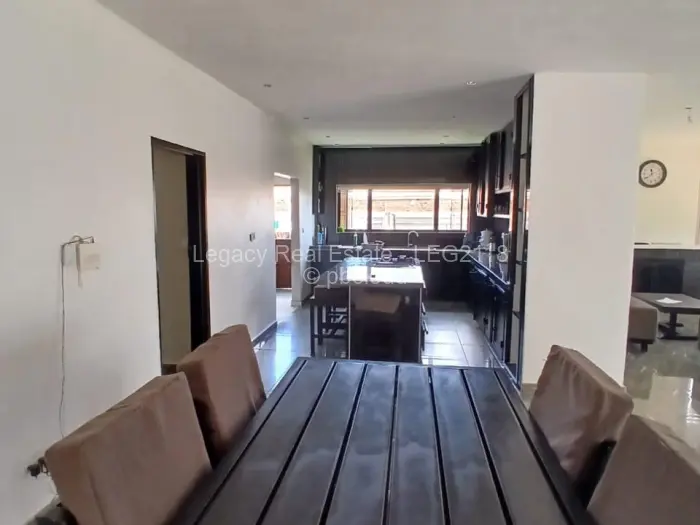 4 Bedroom House for Sale in Sandton Park, Harare