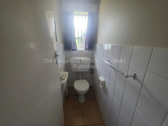 2 Bedroom Cottage/Garden Flat to Rent in Avondale