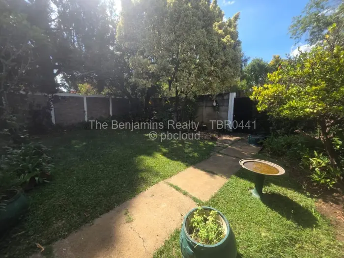 2 Bedroom Cottage/Garden Flat to Rent in Avondale