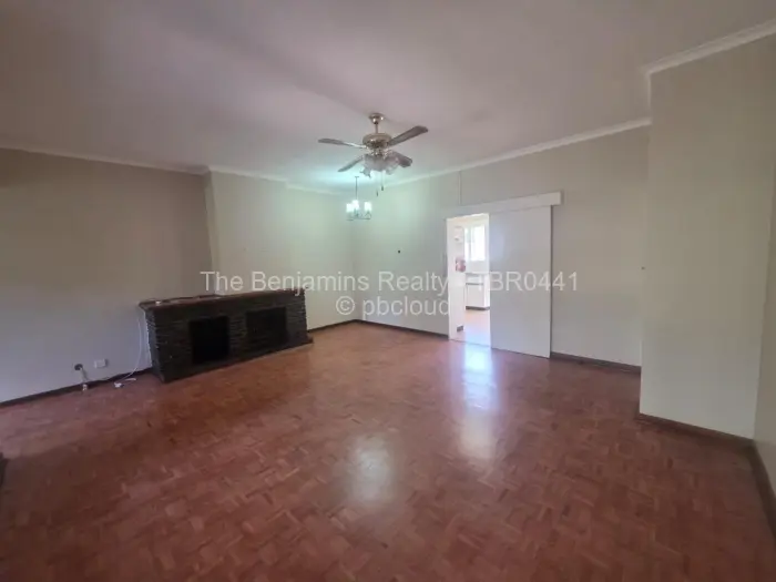 2 Bedroom Cottage/Garden Flat to Rent in Avondale