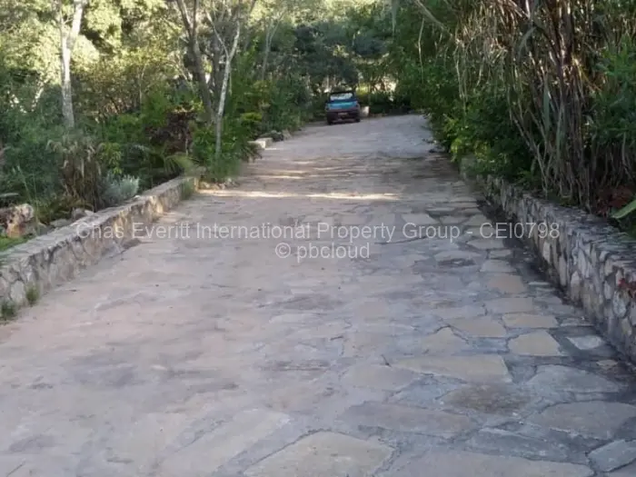 Residential Stand for Sale in Crowhill Views, Harare