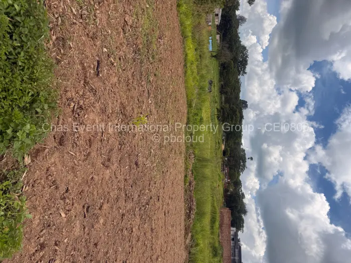Residential Stand for Sale in Glen Lorne