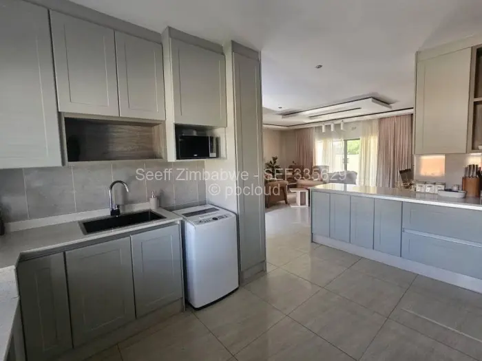 Townhouse/Cluster to Rent in Arlington
