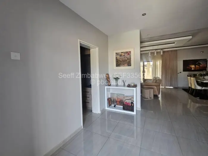 Townhouse/Cluster to Rent in Arlington