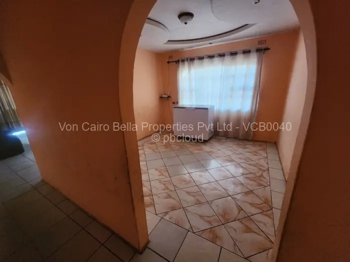 3 Bedroom House for Sale in Zimre Park, Harare