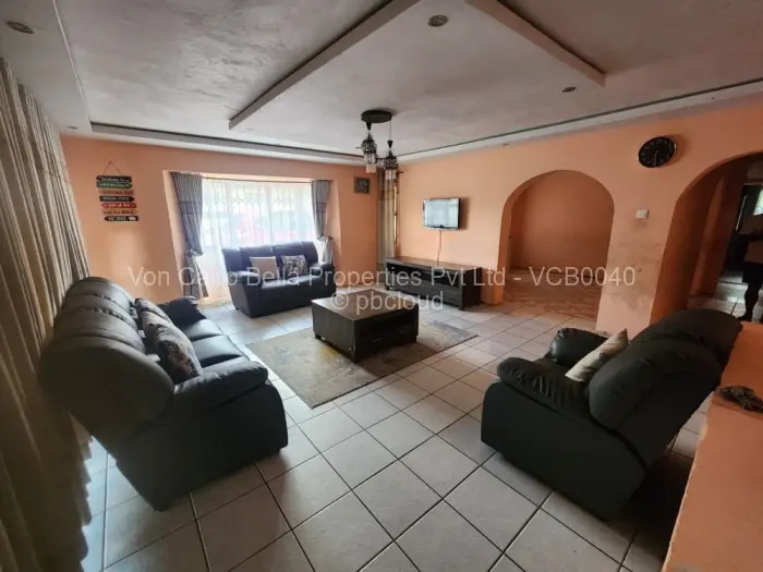 3 Bedroom House for Sale in Zimre Park, Harare