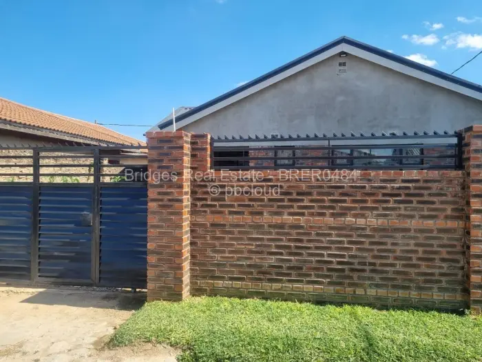 4 Bedroom House for Sale in Glen View, Harare
