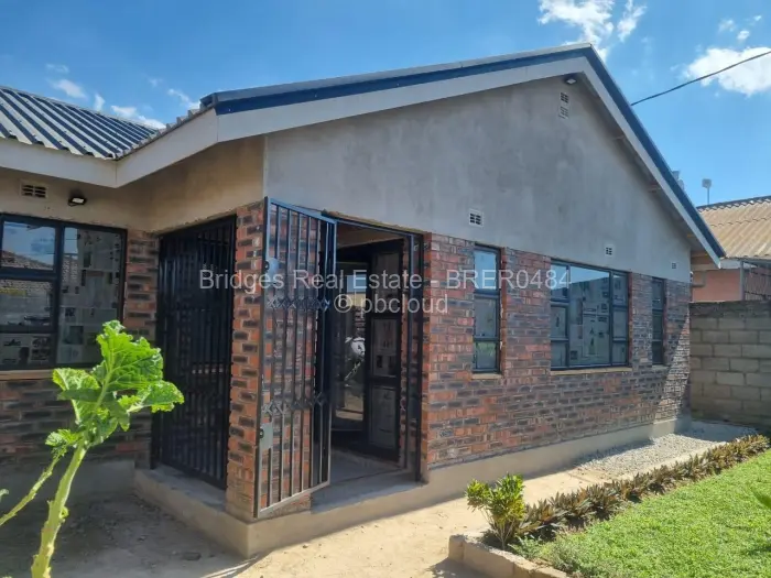 4 Bedroom House for Sale in Glen View, Harare