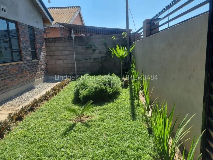 4 Bedroom House for Sale in Glen View, Harare