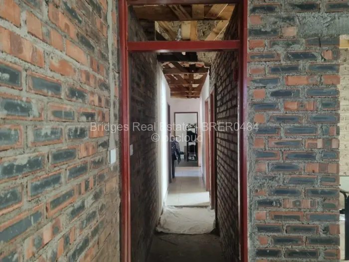 4 Bedroom House for Sale in Glen View, Harare