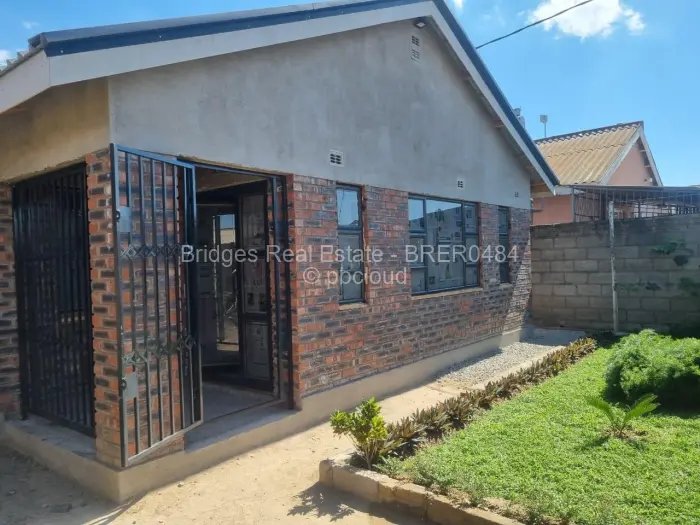 4 Bedroom House for Sale in Glen View, Harare