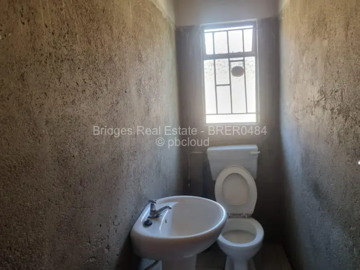 4 Bedroom House for Sale in Glen View, Harare