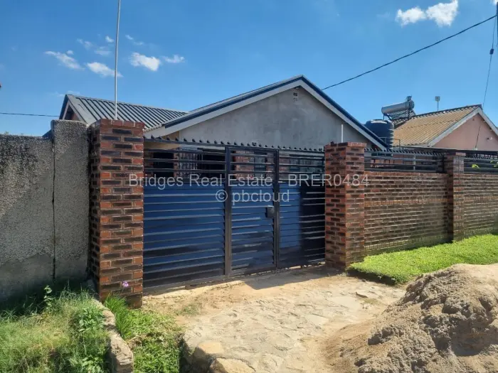 4 Bedroom House for Sale in Glen View, Harare