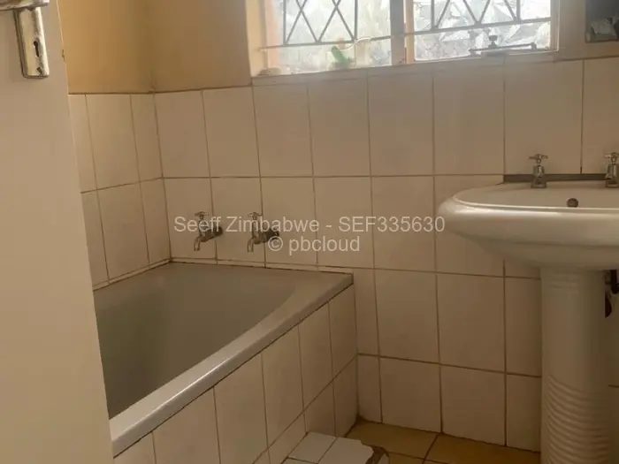 4 Bedroom House for Sale in Mainway Meadows, Harare