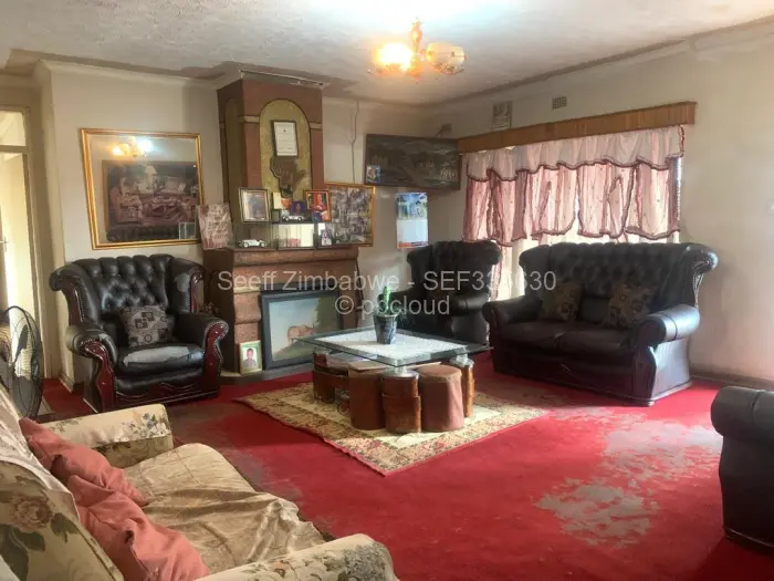 4 Bedroom House for Sale in Mainway Meadows, Harare
