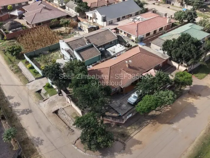 4 Bedroom House for Sale in Mainway Meadows, Harare