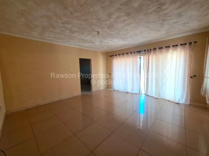 4 Bedroom House for Sale in Crowhill Views, Harare