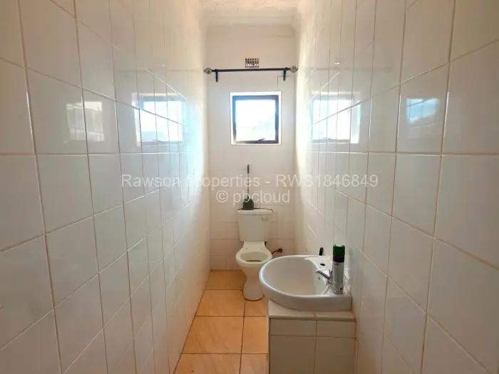 4 Bedroom House for Sale in Crowhill Views, Harare