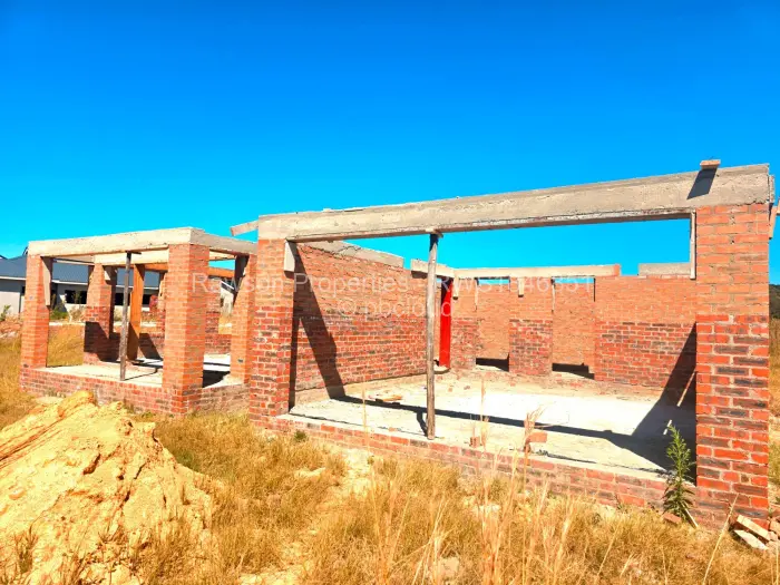4 Bedroom House for Sale in Erasmus Park, Ruwa