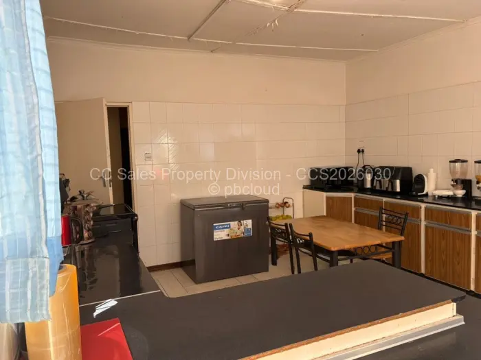 4 Bedroom House for Sale in Fortunes Gate, Bulawayo