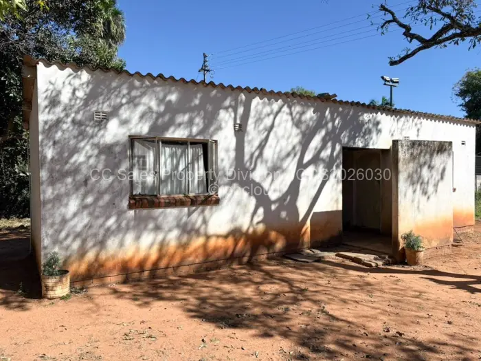 4 Bedroom House for Sale in Fortunes Gate, Bulawayo