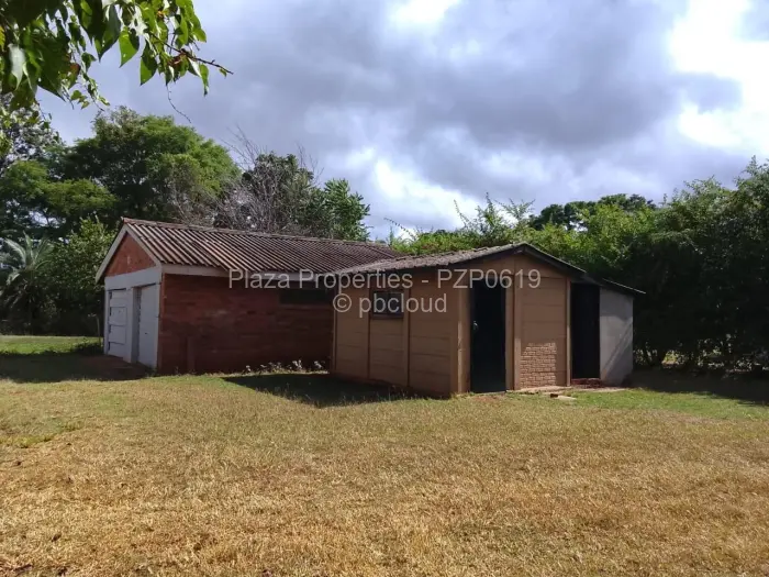 5 Bedroom House to Rent in Mount Pleasant