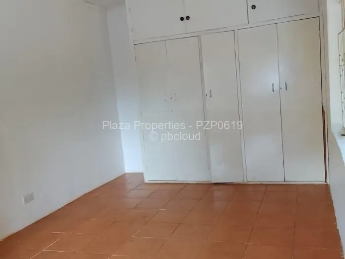 5 Bedroom House to Rent in Mount Pleasant