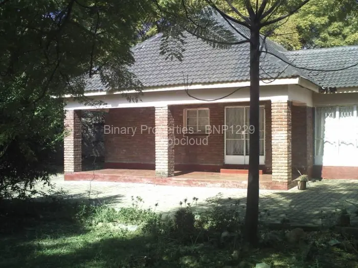 4 Bedroom House for Sale in Bulawayo City Centre, Bulawayo