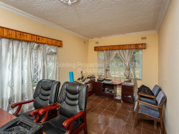 5 Bedroom House for Sale in Greendale North, Harare
