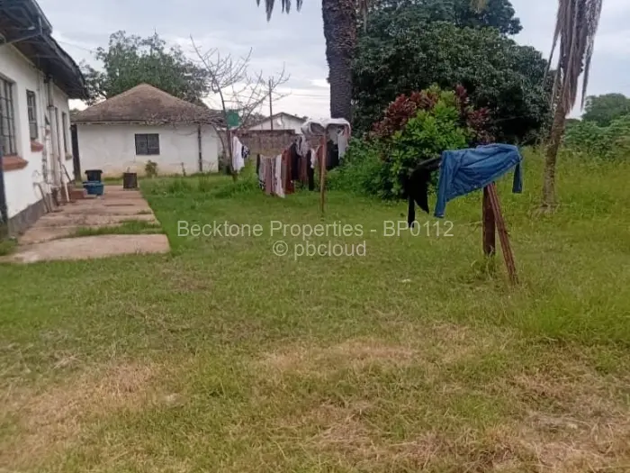 3 Bedroom House for Sale in Woodville, Bulawayo