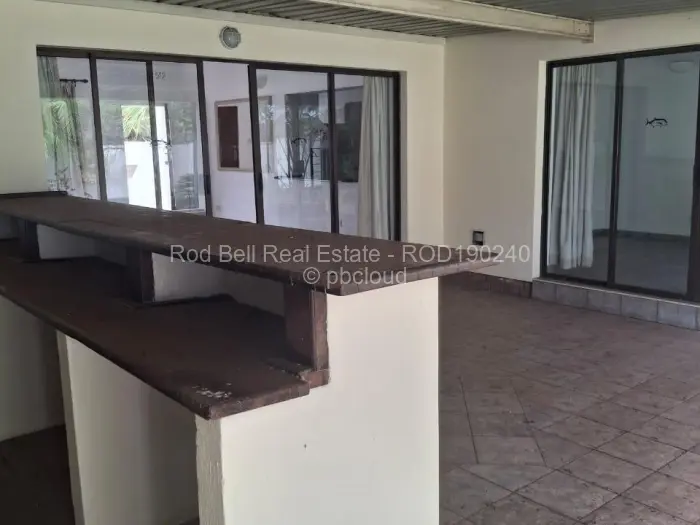 3 Bedroom Cottage/Garden Flat to Rent in Greendale North