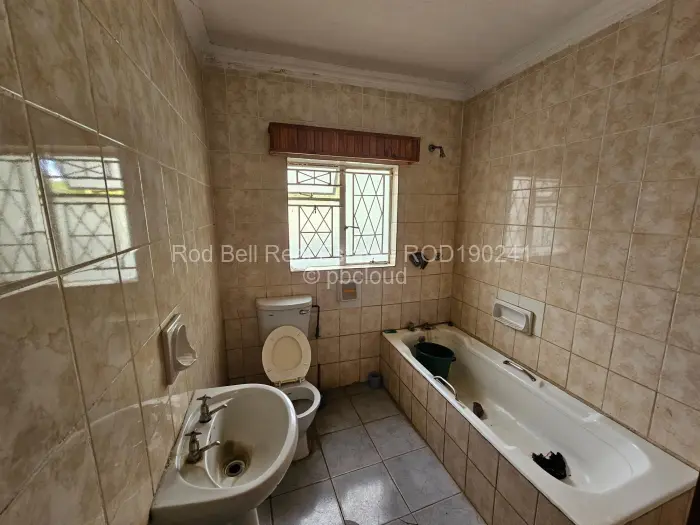 4 Bedroom House for Sale in Greendale, Harare