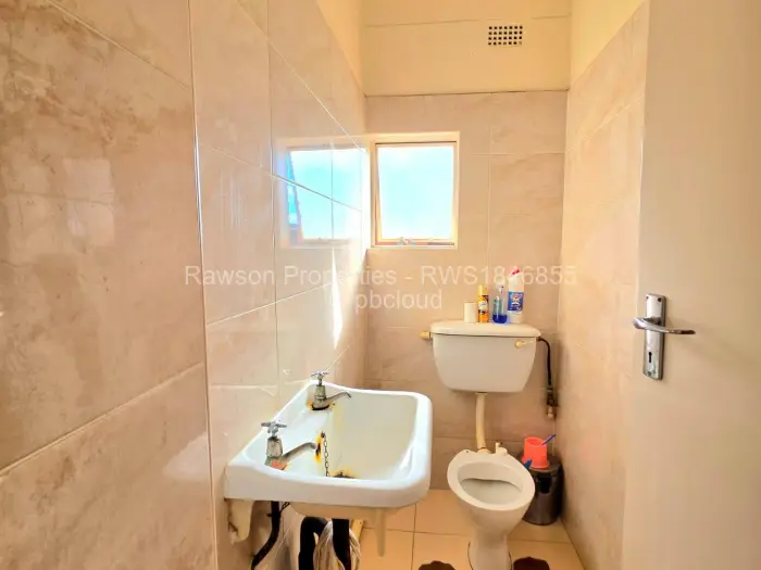 Flat/Apartment for Sale in Mabelreign, Harare