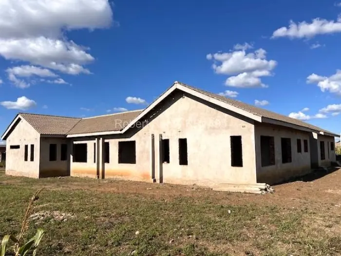 4 Bedroom House for Sale in Sandton Park, Harare