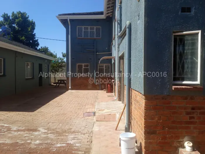 4 Bedroom House to Rent in Zimre Park, Harare