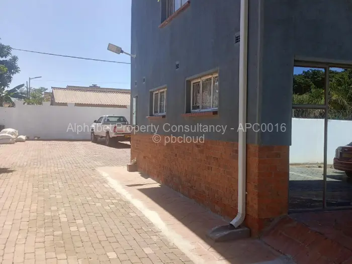 4 Bedroom House to Rent in Zimre Park, Harare