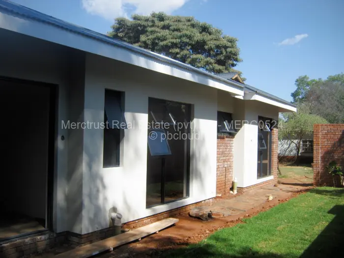 Townhouse/Cluster for Sale in Mount Pleasant, Harare