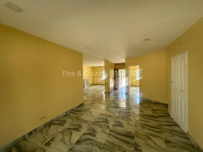 4 Bedroom House to Rent in Waterfalls