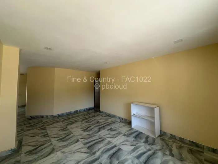 4 Bedroom House to Rent in Waterfalls