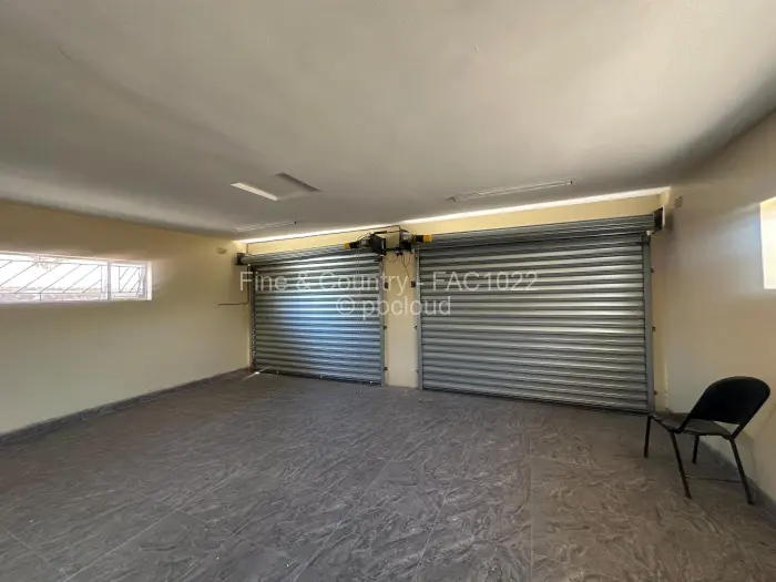 4 Bedroom House to Rent in Waterfalls