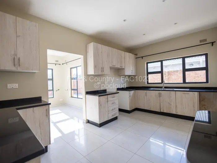 3 Bedroom House for Sale in Mabvazuva Estates, Ruwa