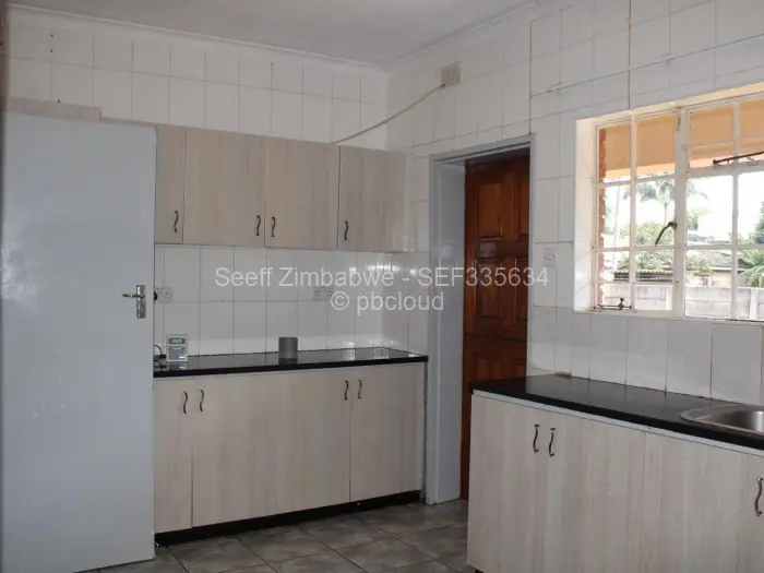 4 Bedroom House to Rent in Emerald Hill, Harare