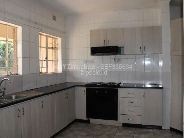 4 Bedroom House to Rent in Emerald Hill, Harare