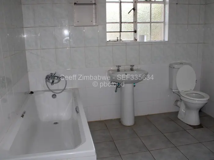 4 Bedroom House to Rent in Emerald Hill, Harare