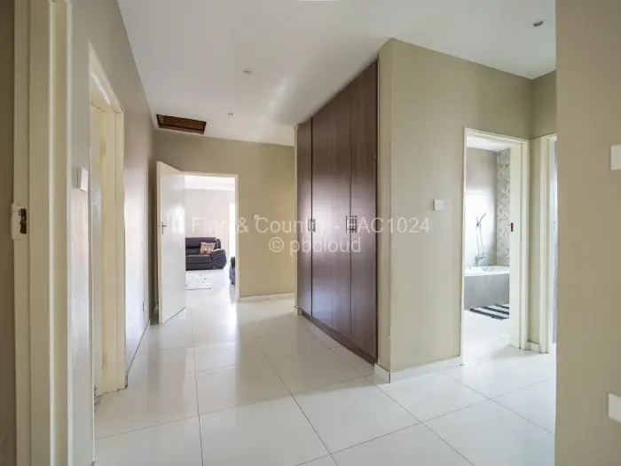 3 Bedroom House for Sale in Mabvazuva Estates, Ruwa