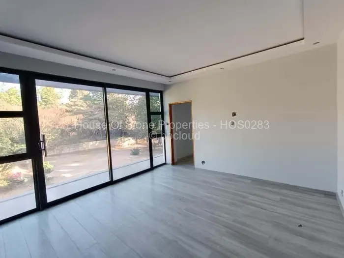 Townhouse/Cluster for Sale in Highlands, Harare